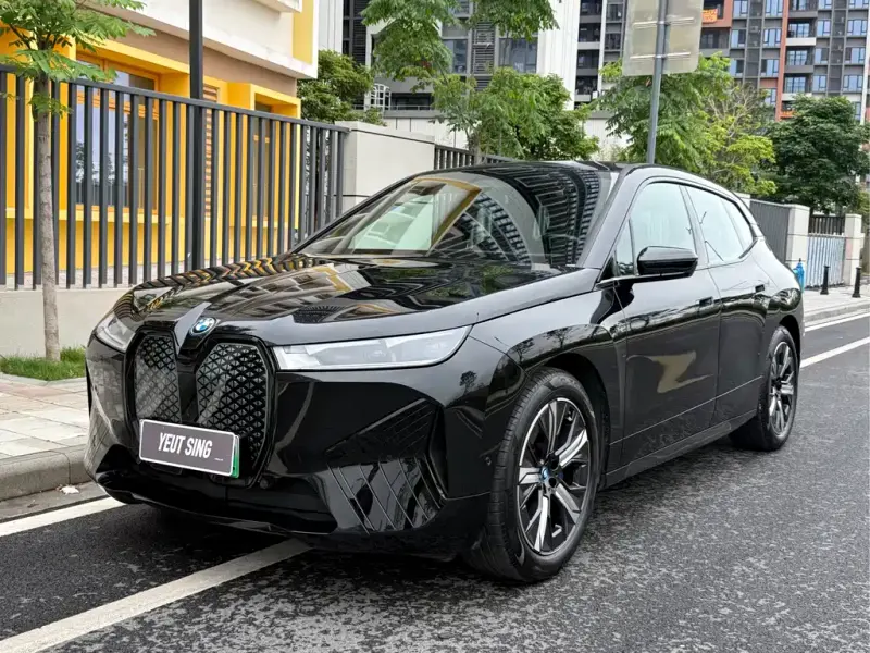 BMW iX, 2023
