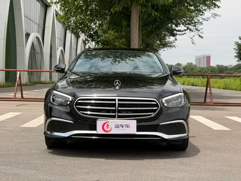 Mercedes-Benz E-Class, 2023