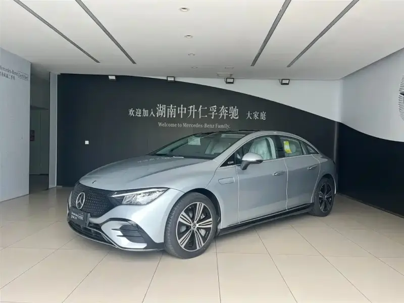 Mercedes-Benz EQE, 2026