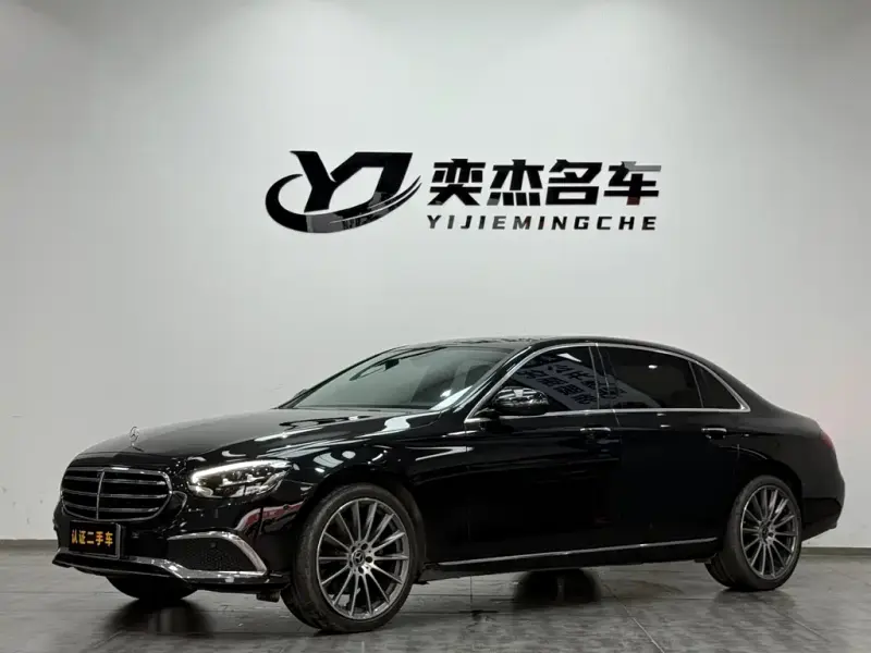 Mercedes-Benz E-Class, 2022