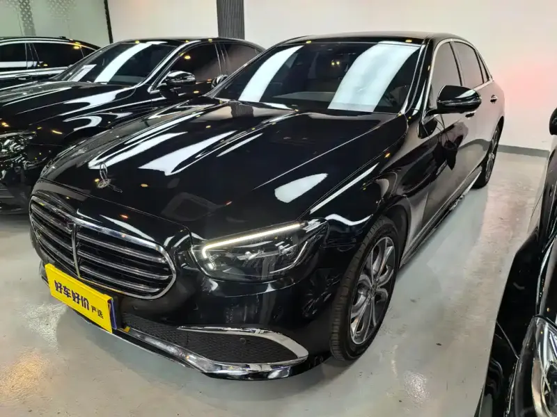 Mercedes-Benz E-Class, 2022