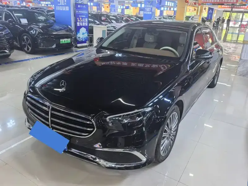 Mercedes-Benz E-Class, 2022