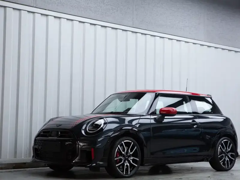 MINI JCW, 2025