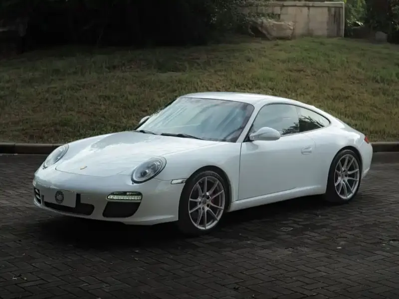 Porsche 911, 2011