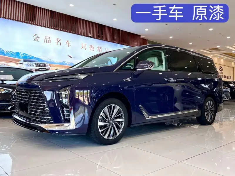 Buick GL8 Hybrid, 2025