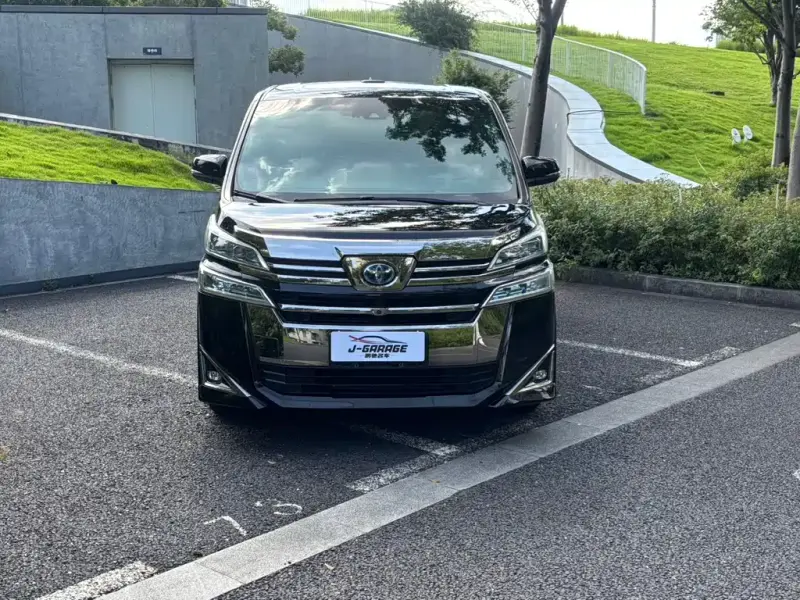 Toyota Vellfire, 2021