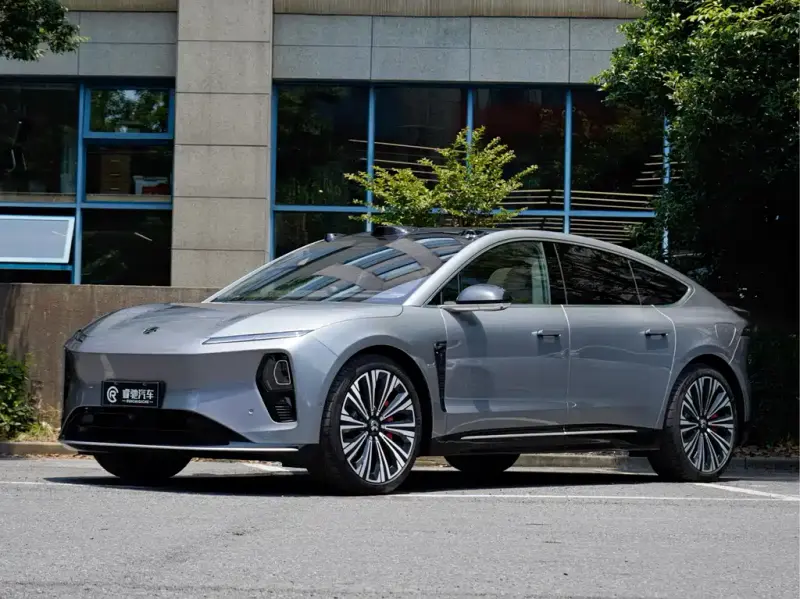 NIO ET9, 2025