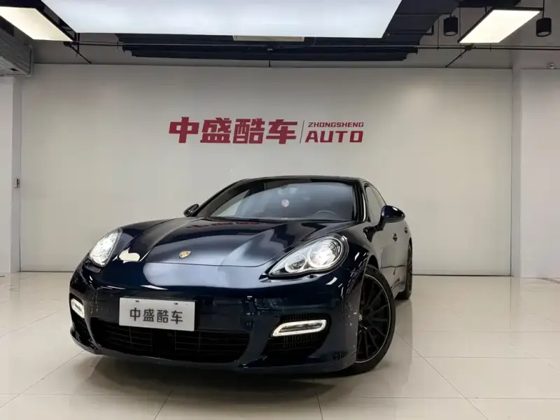 Porsche Panamera, 2012