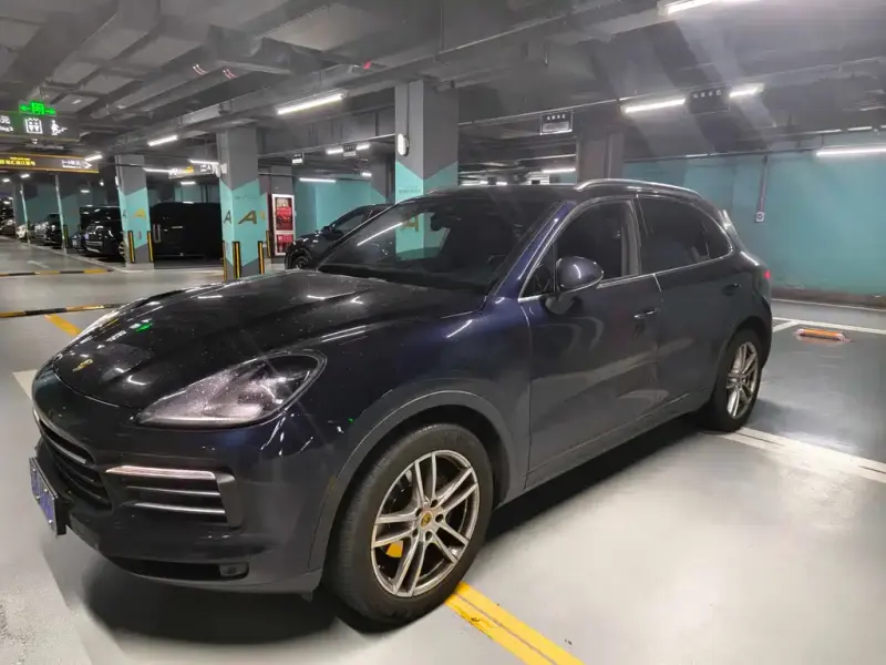 Porsche Cayenne, 2020