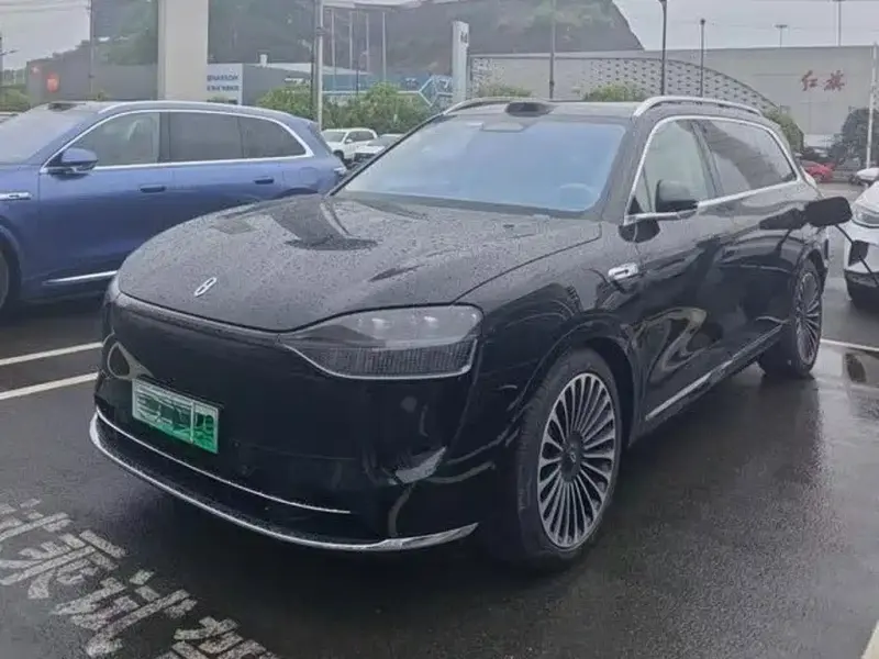 AITO M9, 2025