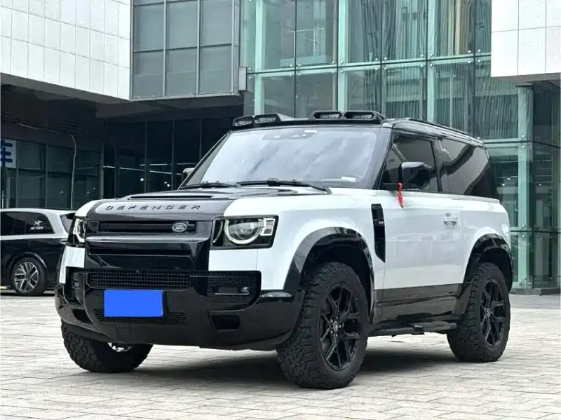 Land Rover Defender, 2022