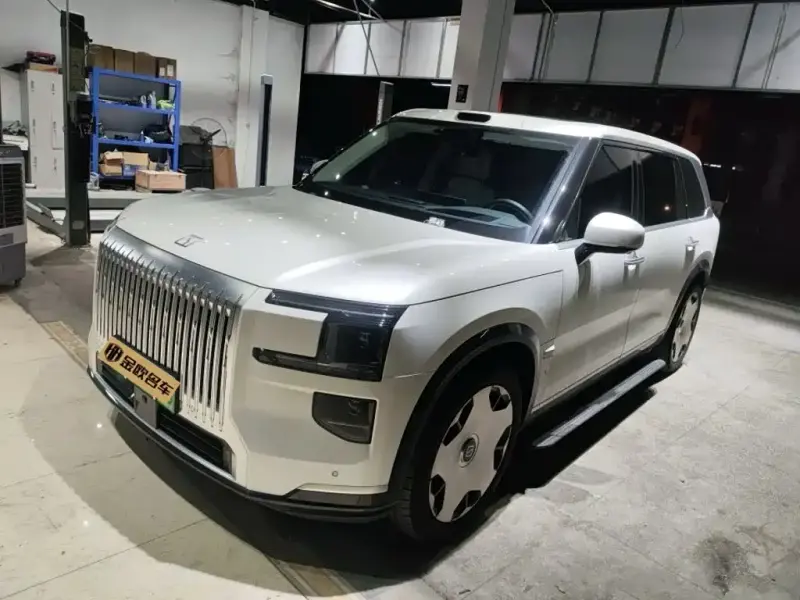 Zeekr 9X, 2025