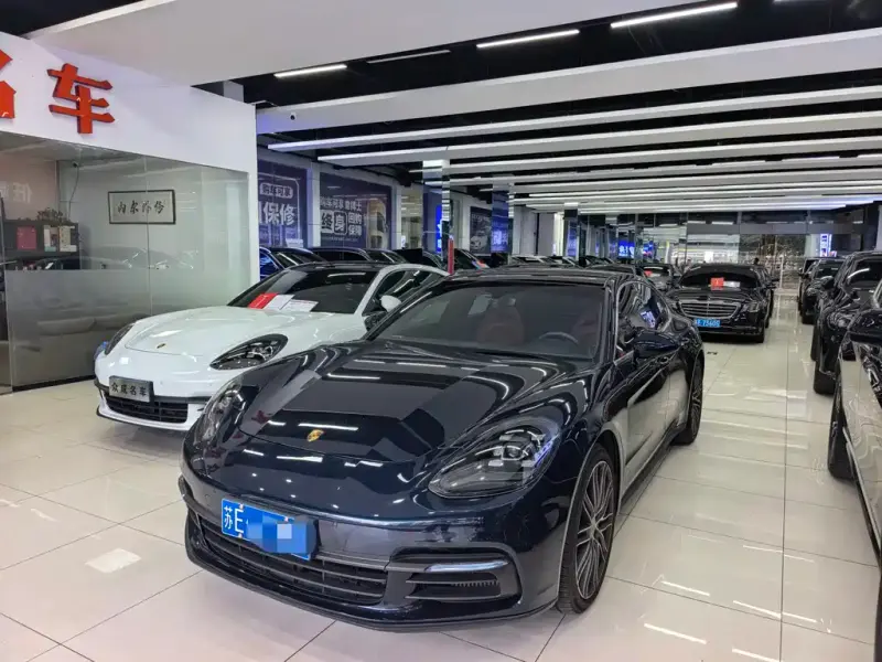 Porsche Panamera, 2020
