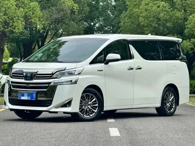 Toyota Vellfire, 2022