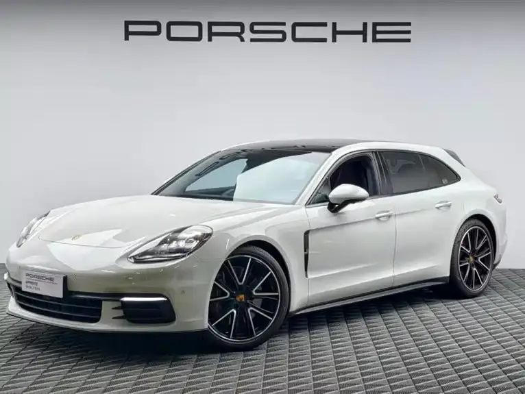Porsche Panamera, 2018