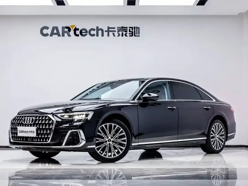 Audi A8, 2022