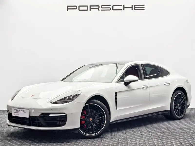 Porsche Panamera, 2021