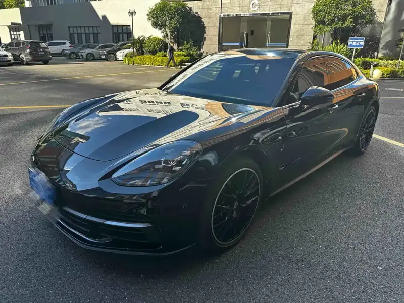 Porsche Panamera, 2020