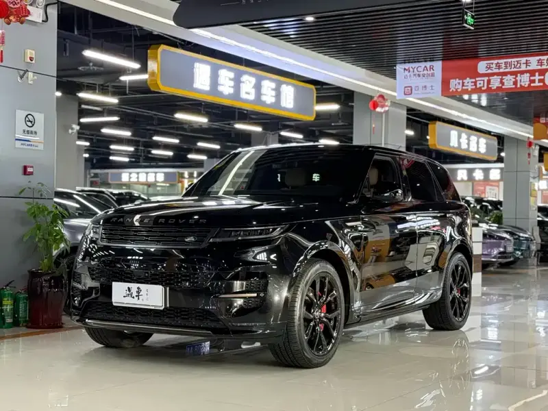 Land Rover Sport, 2025