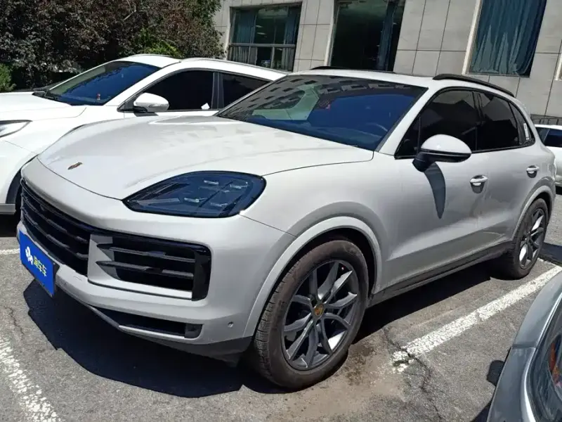 Porsche Cayenne, 2024