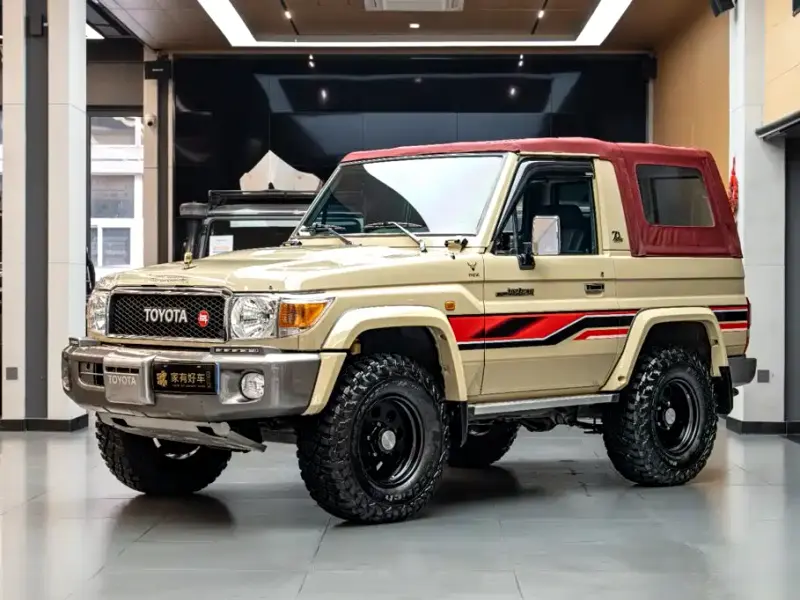 Toyota Land Cruiser, 2014