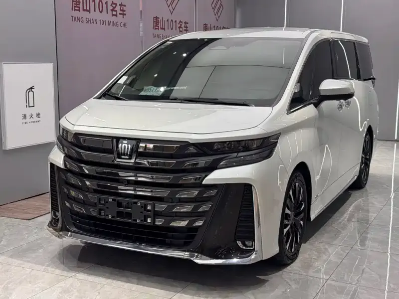 Toyota Vellfire, 2024