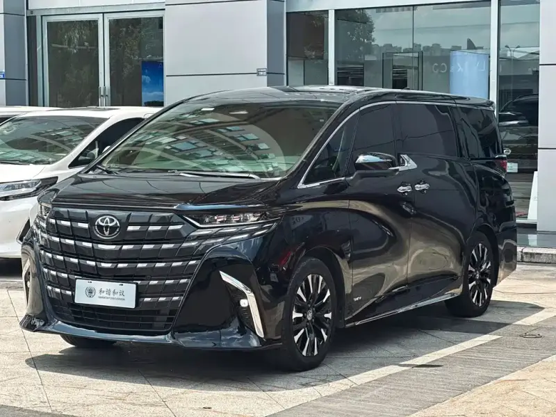 Toyota Alphard, 2024