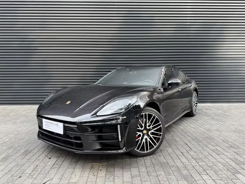 Porsche Panamera, 2025