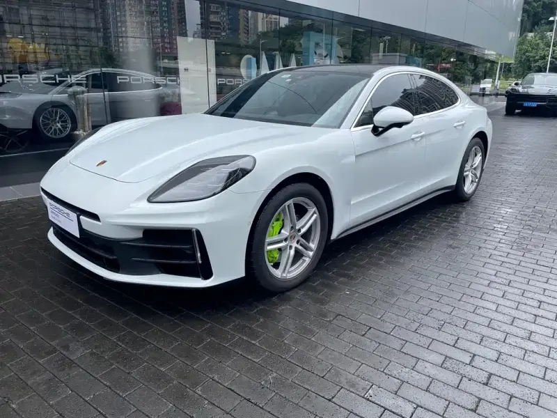 Porsche Panamera, 2025
