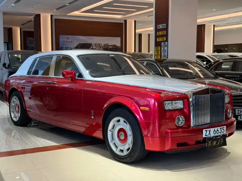 Rolls-Royce Phantom, 2004