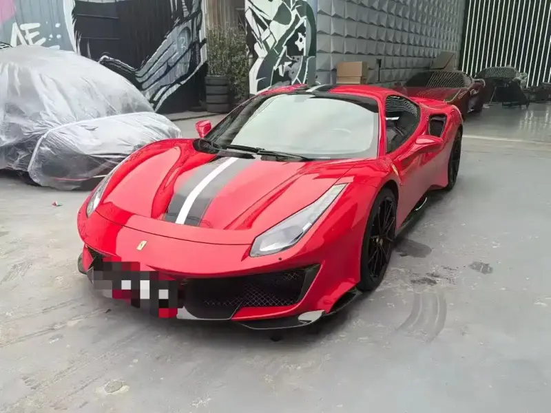 Ferrari 488, 2018