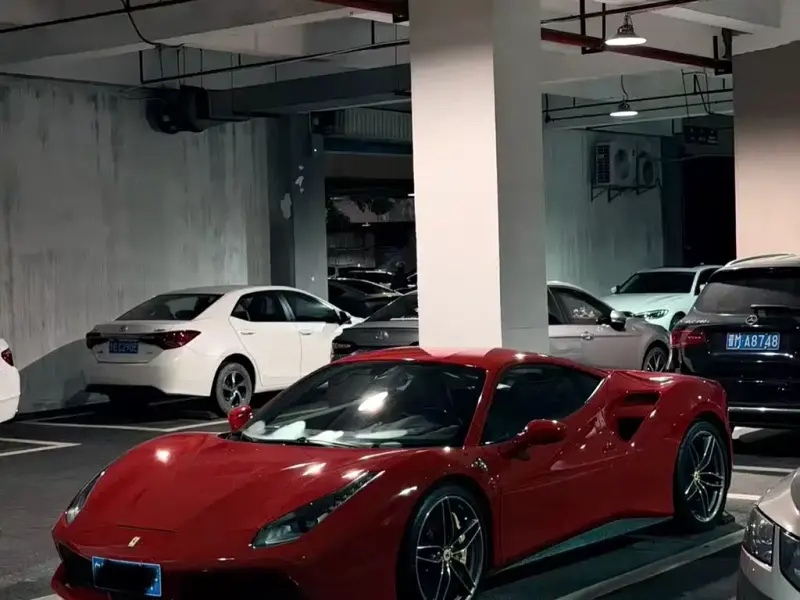 Ferrari 488, 2016