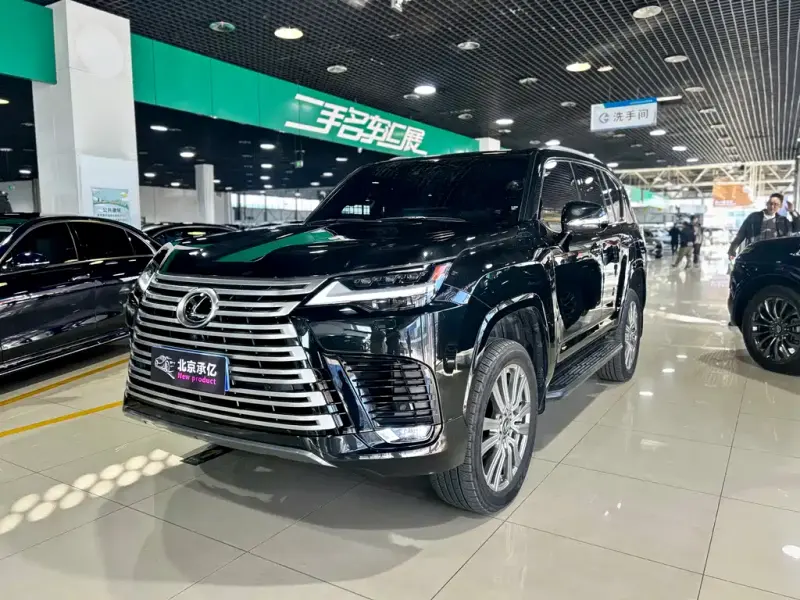 Lexus LX, 2026