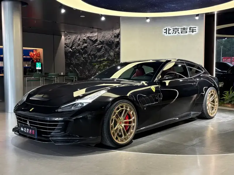 Ferrari GTC4Lusso, 2018