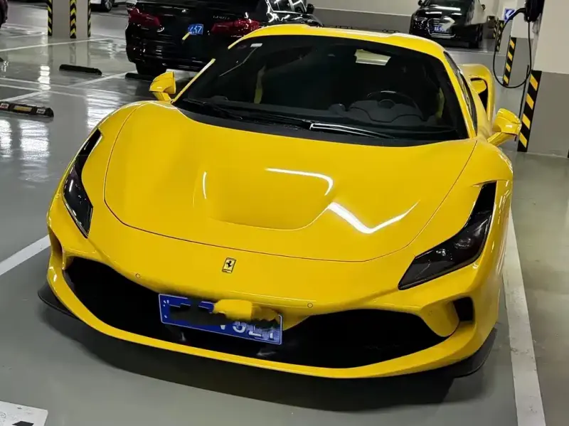 Ferrari F8, 2022