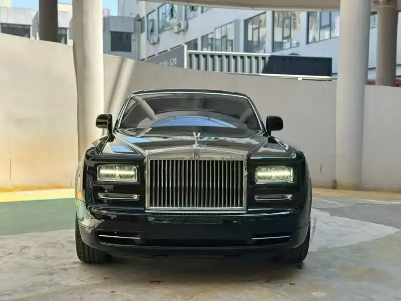 Rolls-Royce Phantom, 2014