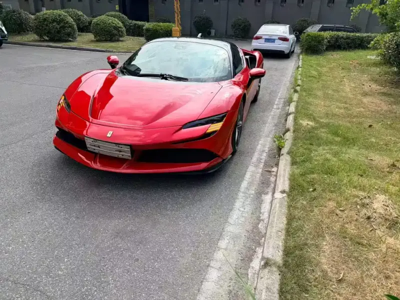 Ferrari SF90, 2022