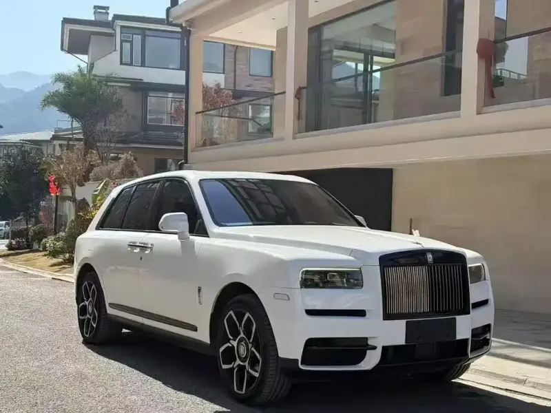 Rolls-Royce Cullinan, 2019