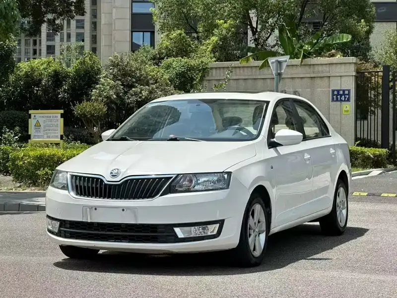 Skoda Rapid, 2013
