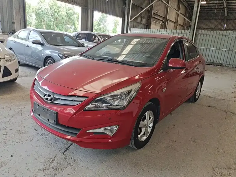 Hyundai Verna, 2015