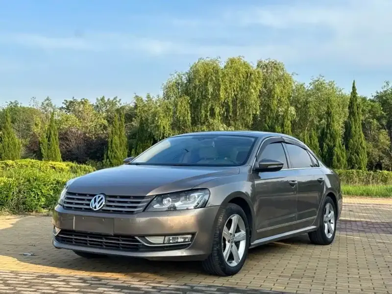 Volkswagen Passat, 2012