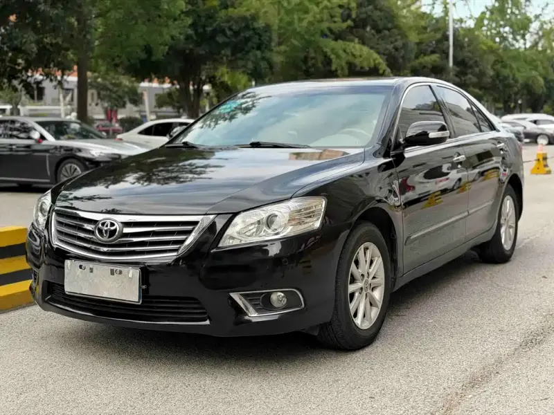 Toyota Camry, 2010