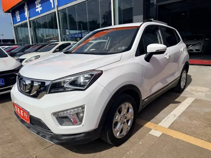 Changan CS15, 2018