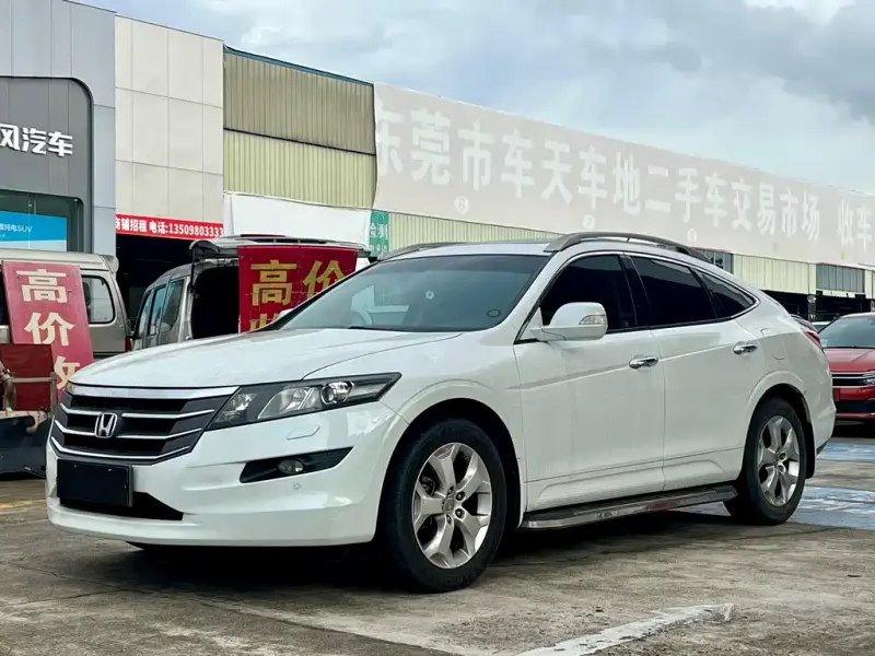 Honda Crosstour, 2013