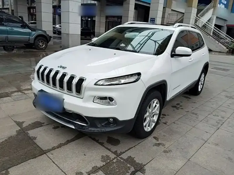 Jeep Cherokee, 2016