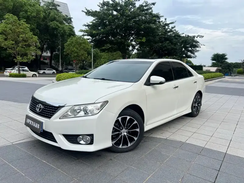 Toyota Camry, 2012