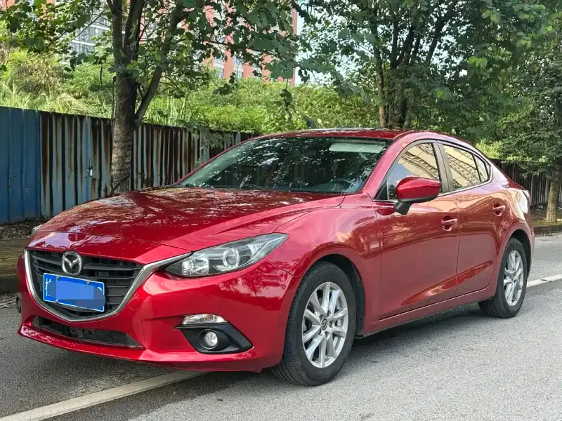Mazda 3 Axela, 2016