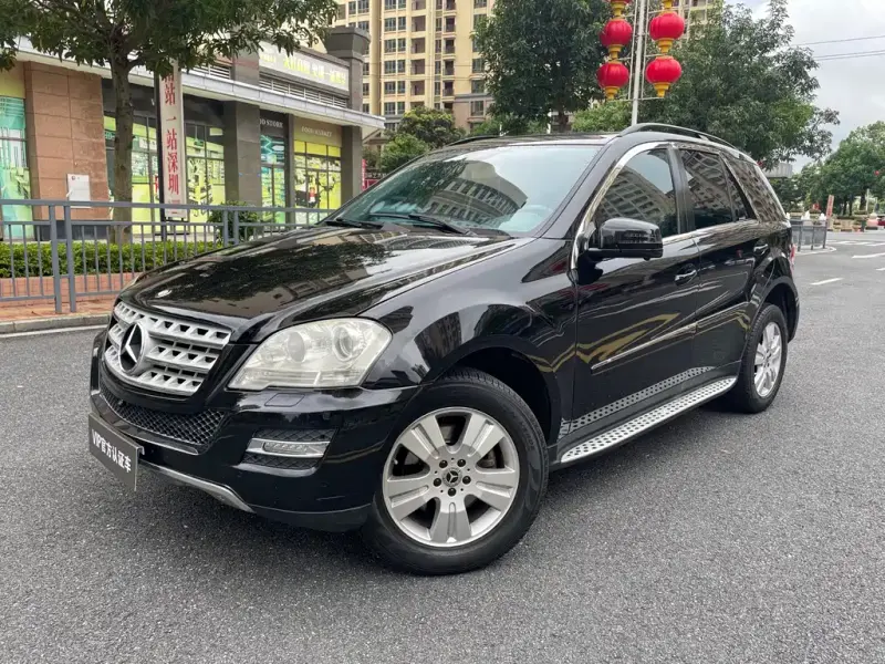 Mercedes-Benz M-Class, 2011