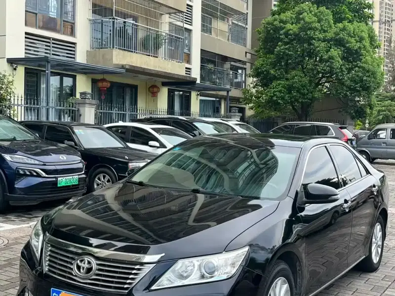Toyota Camry, 2013