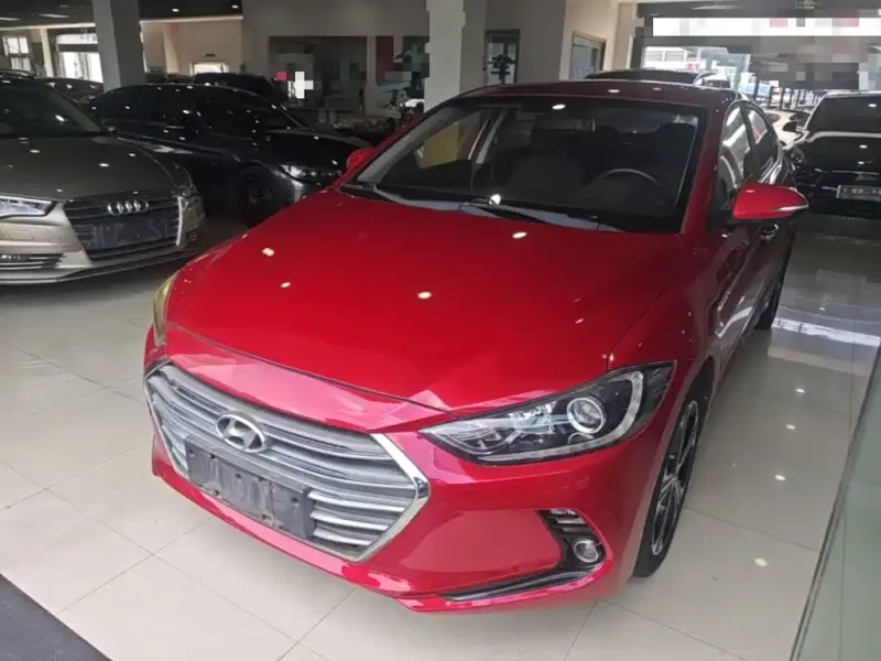 Hyundai Elantra, 2018